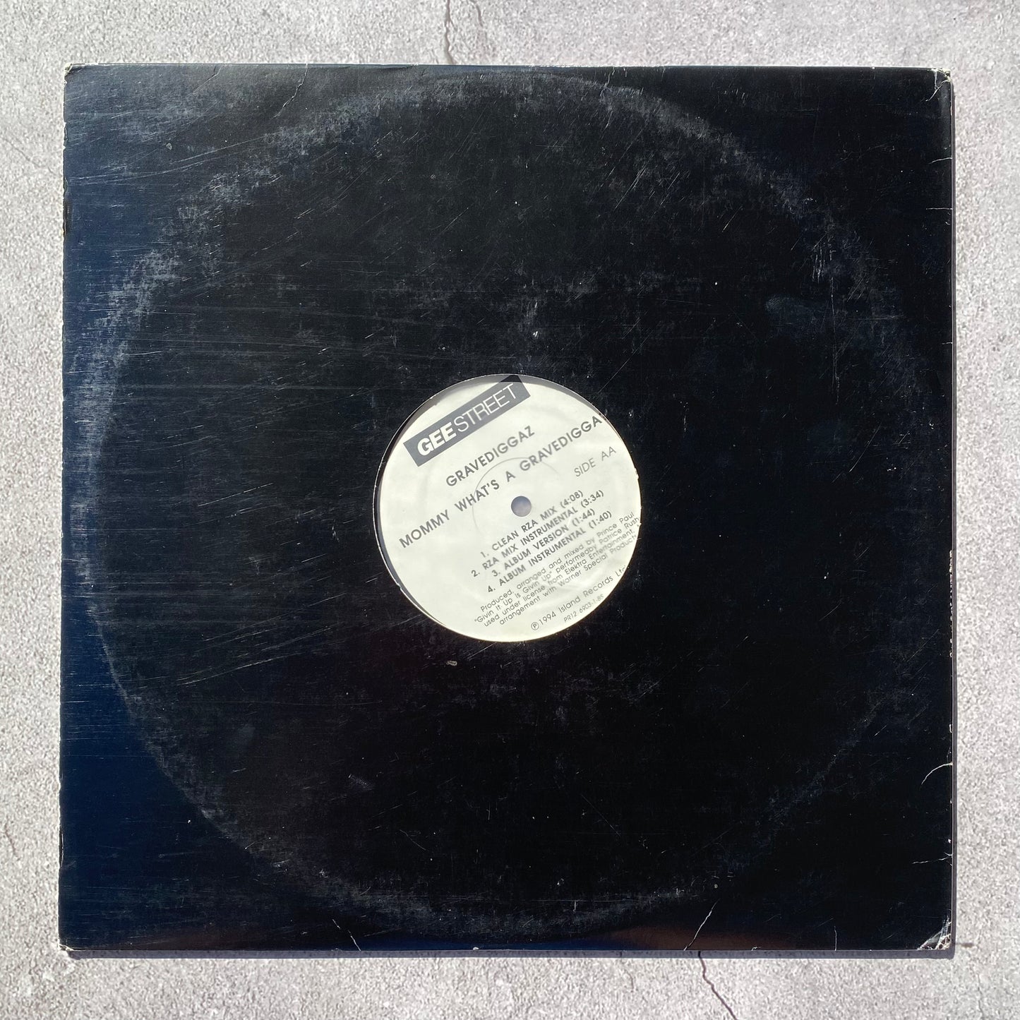 Gravediggaz - 1-800-Suicide / Mommy What's A Gravedigga? (Original 1994 US Pressing)